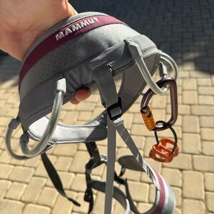 Mammut rock climbing harness, like new